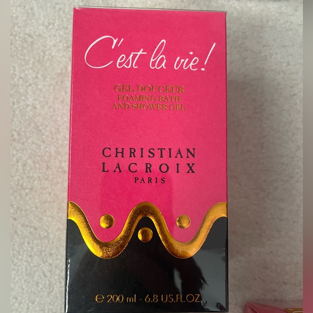 C'est La Vie by Christian Lacroix ~ 6.7 oz / 200ml ~ Perfumed Bath Shower Gel